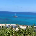 Hibiscus Apartment-casa Per Le Vacanze Vicino Tropea *
