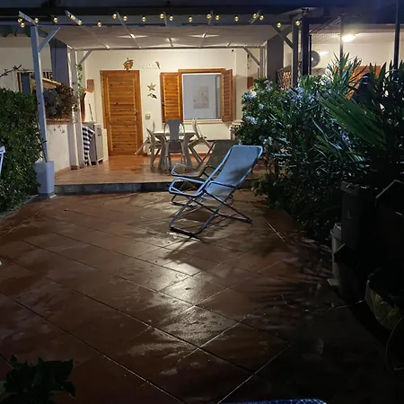 Hibiscus Apartment-casa Per Le Vacanze Vicino Tropea Appartement Briatico